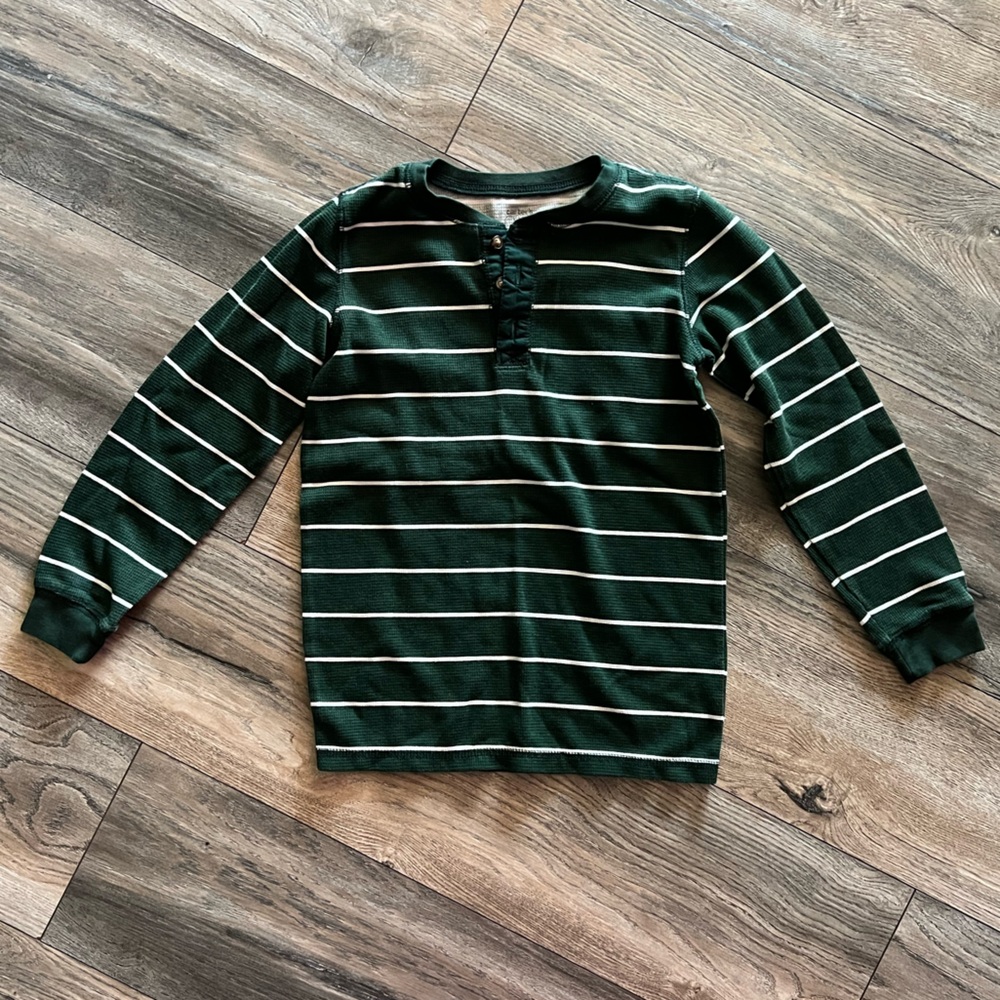 NWOT- Carter's thermal striped Henley - size 8
